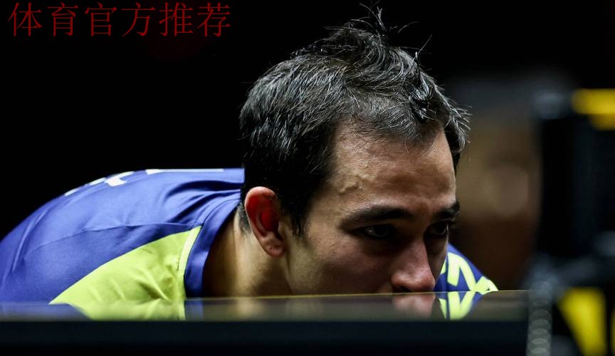 世乒联总决赛混双小组赛：卡尔德拉诺/布鲁娜VS罗伯勒斯/肖瑶茜